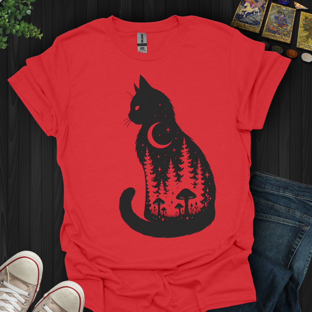 Moonlit Familiar- T-Shirt