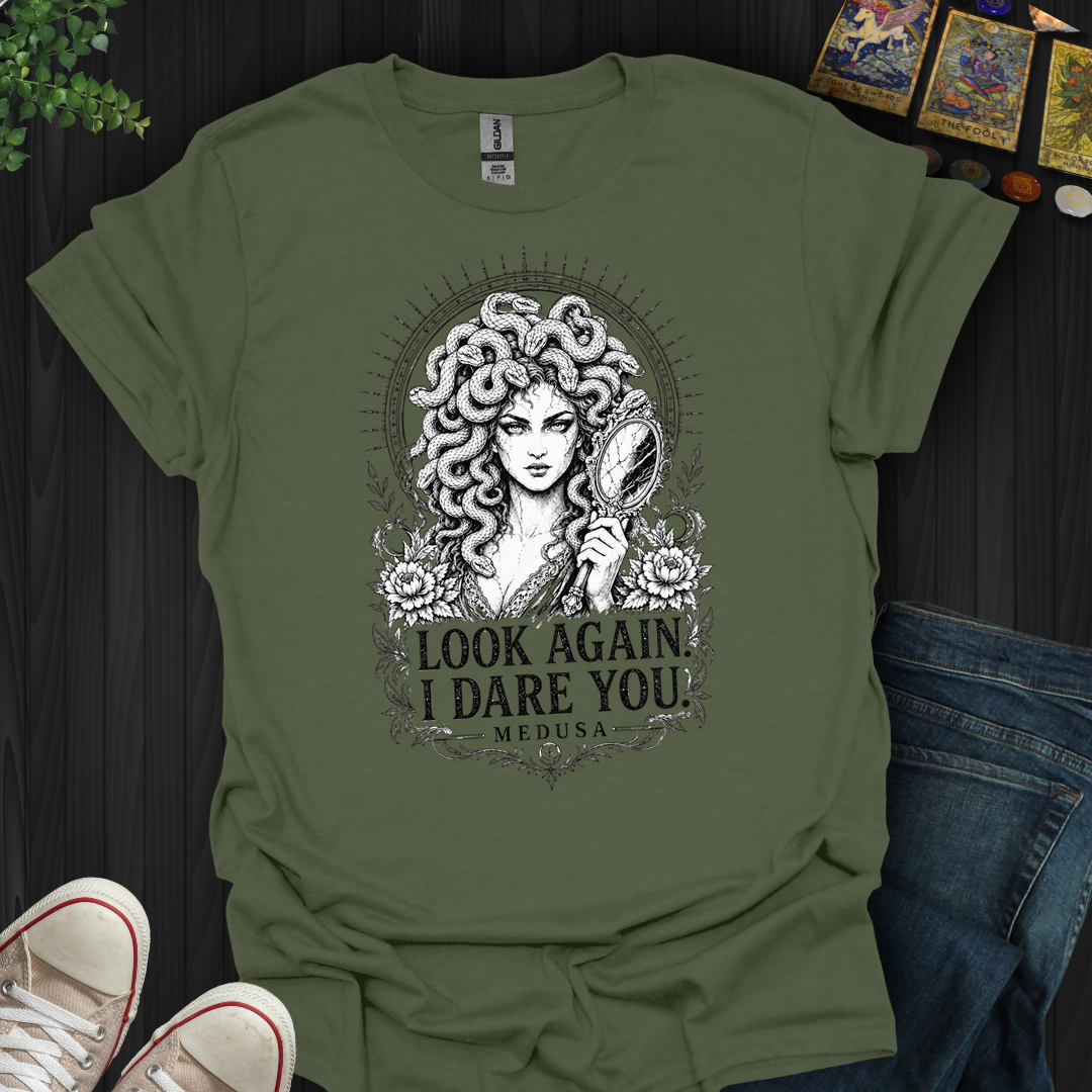 Look Again Medusa- T-Shirt