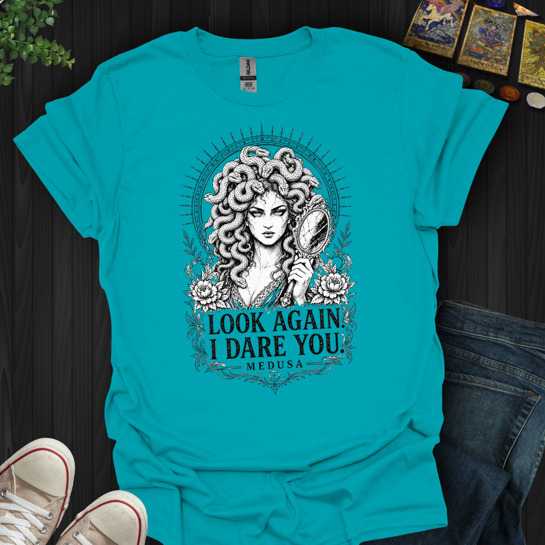 Look Again Medusa- T-Shirt