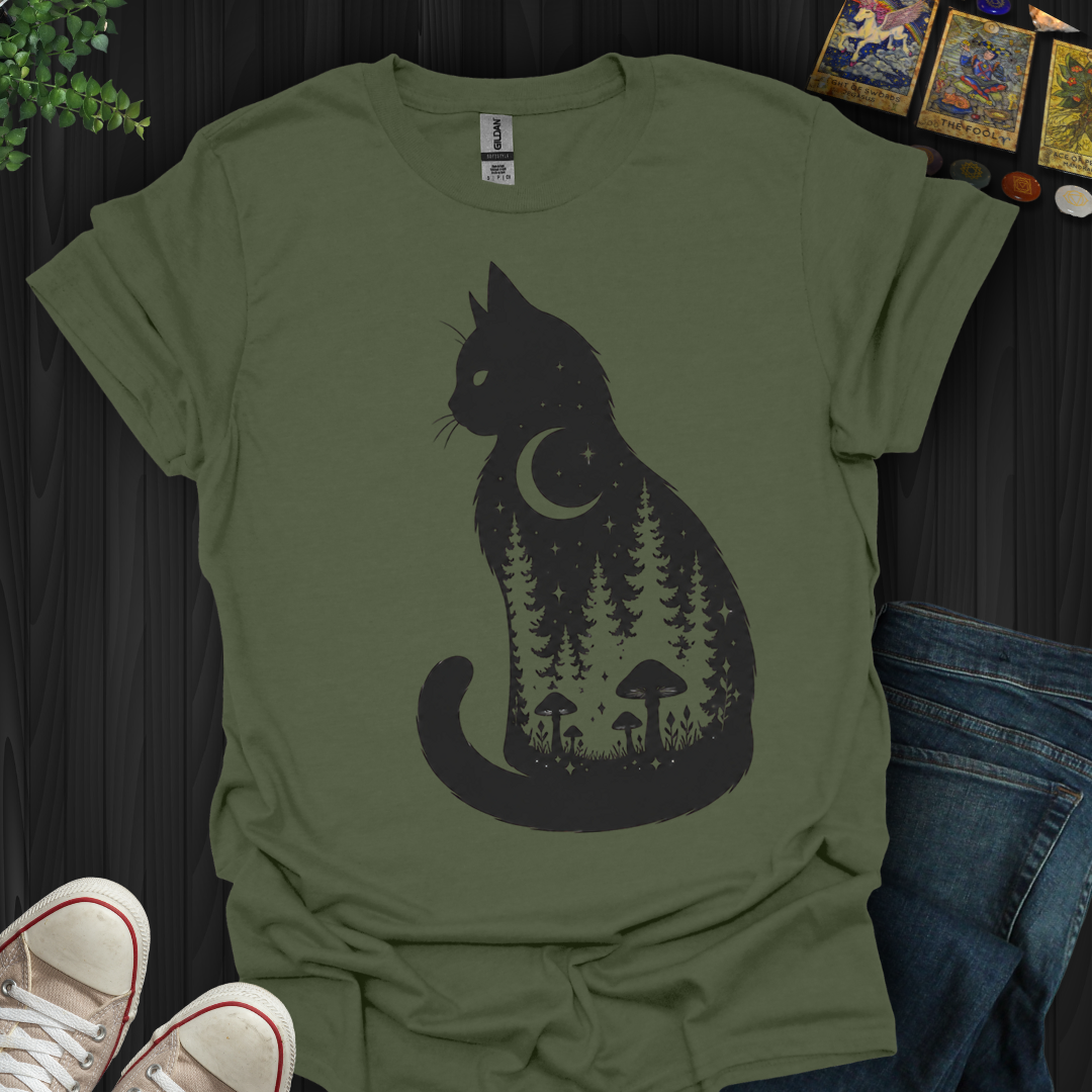 Moonlit Familiar- T-Shirt