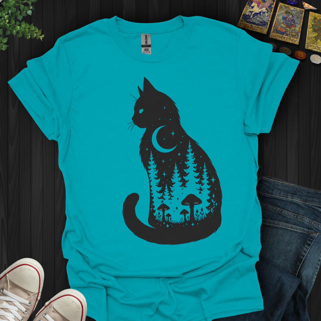 Moonlit Familiar- T-Shirt
