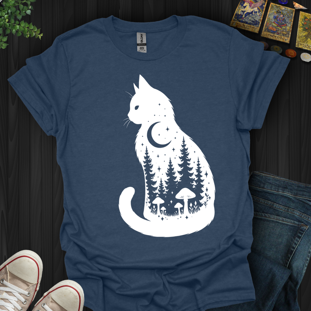 Moonlit Familiar- T-Shirt