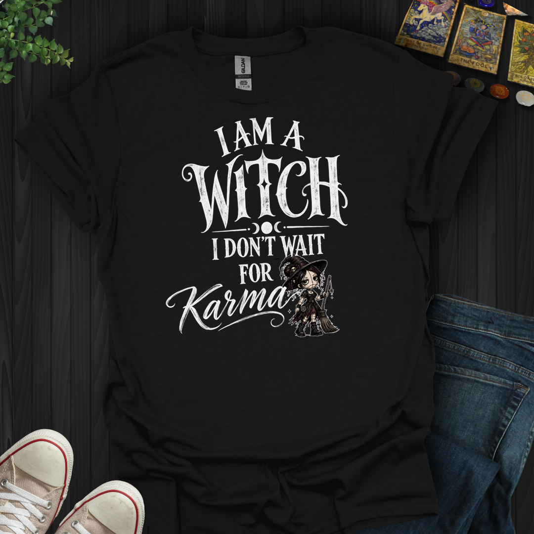 I Am A Witch- T-Shirt